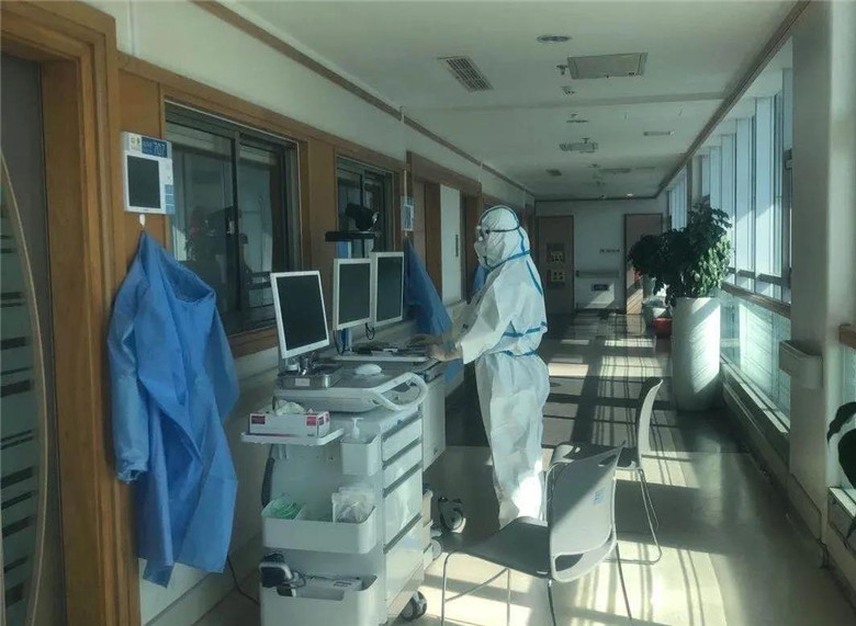 【大众网·海报新闻】 战“疫”有我：248cc永利集团优秀毕业生奋战疫情一线