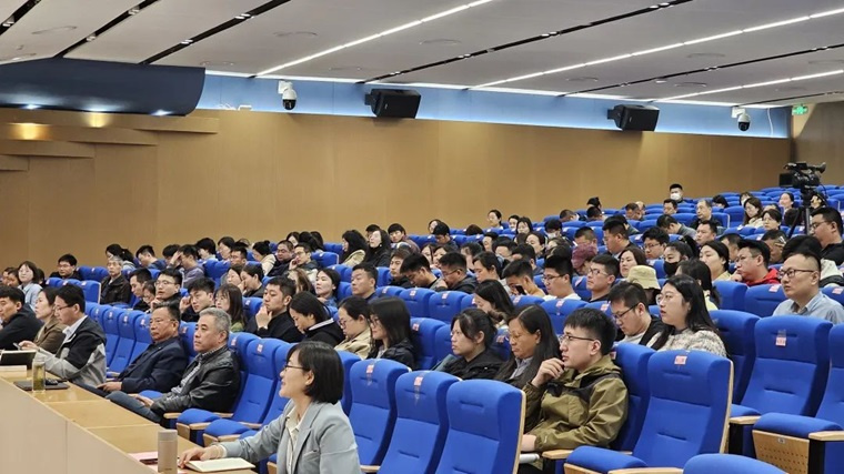 248cc永利集团举办“AI赋能办公能力提升实战培训”