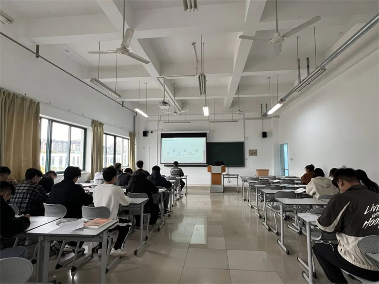 智慧城市工程学院开展心理健康教育主题活动