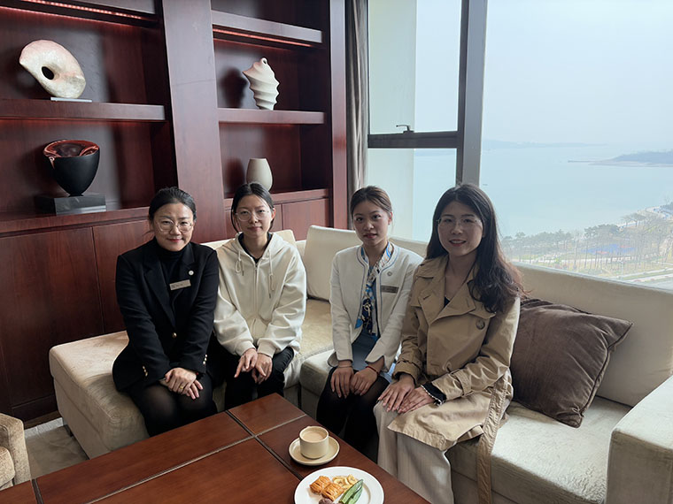 访企拓岗｜国际商学院与青岛西海岸喜来登酒店达成合作共识